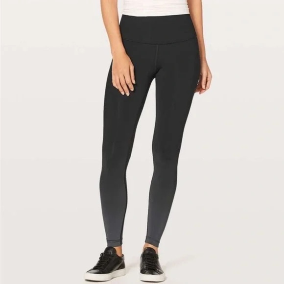 lululemon athletica Pants - Women’s LULULEMON Wunder Under Hi-Rise Tight 28" Black Ombre Black- Size 4
